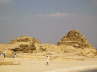 Kleinere Pyramiden fr Verwandte der Pharaonen