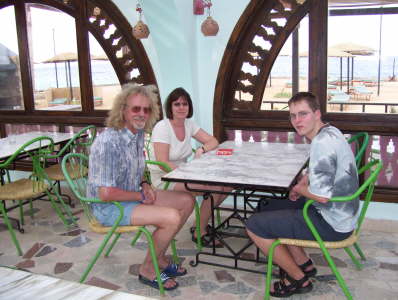 In der Strandbar, windgeschtzt