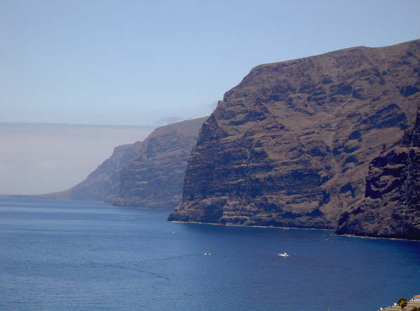 Los Gigantes
