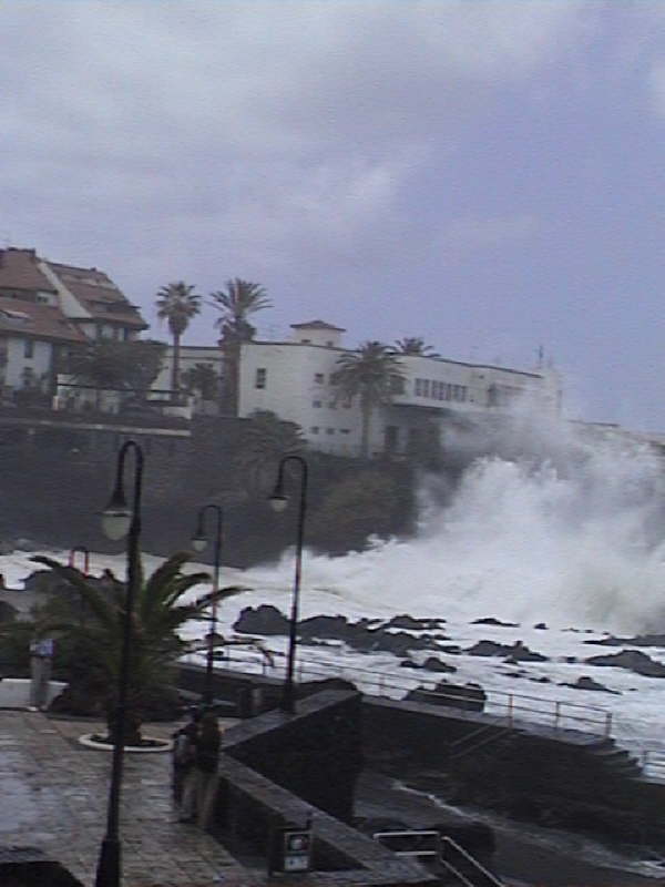 Puerto -Sturm an der Promenade-